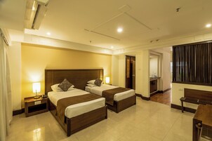 1 bedroom, minibar, in-room safe, desk