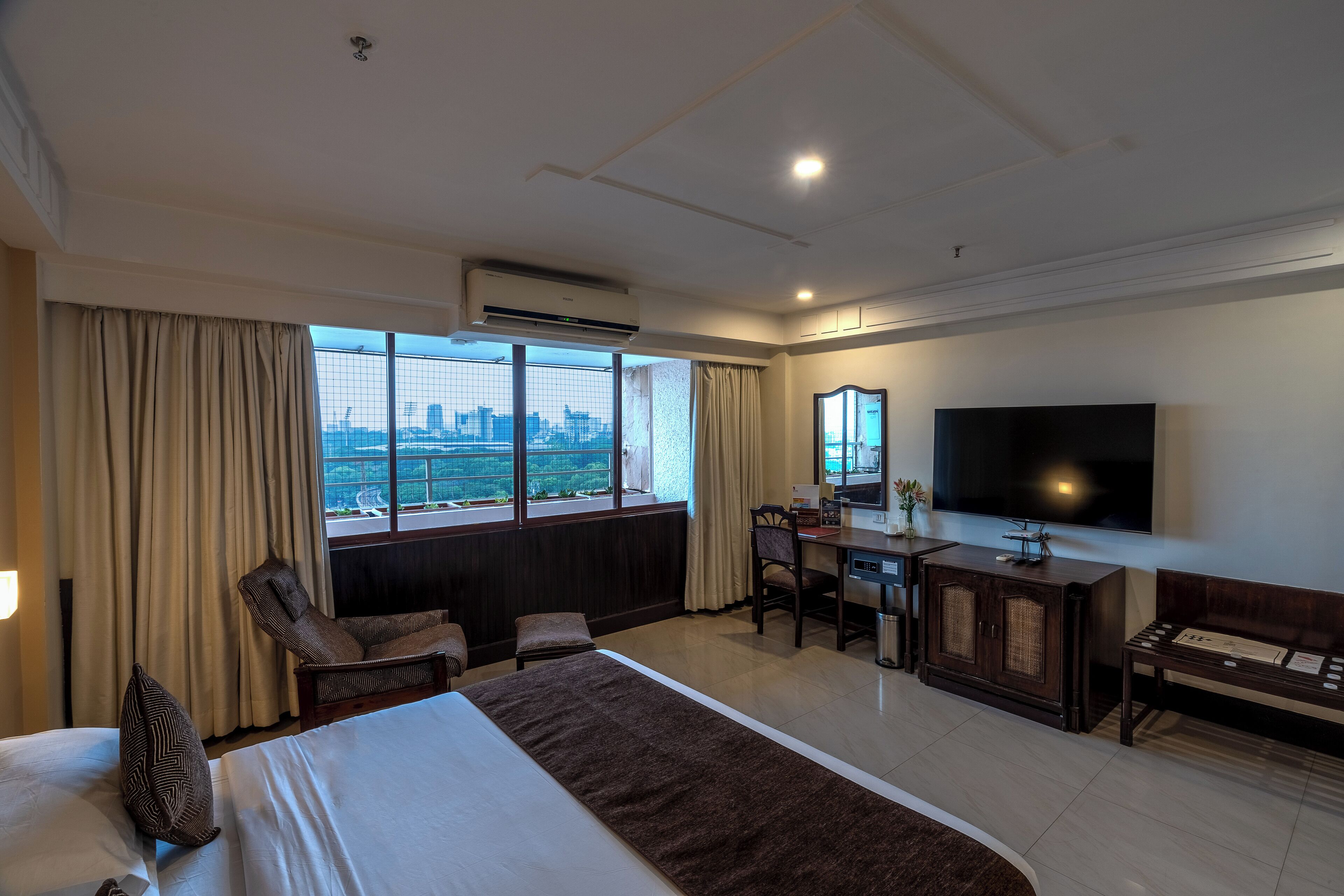 Ivory Suite Room 	 | Balcony view