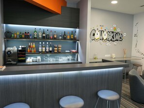 Bar (on property) - Ibis Styles Caen Centre Gare (Caen)