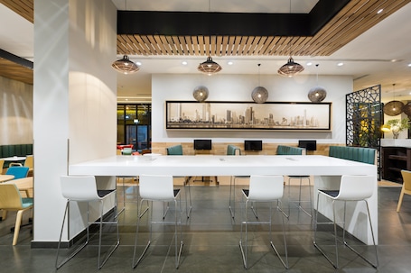 Interior. Holiday Inn Panama Distrito Financiero by IHG