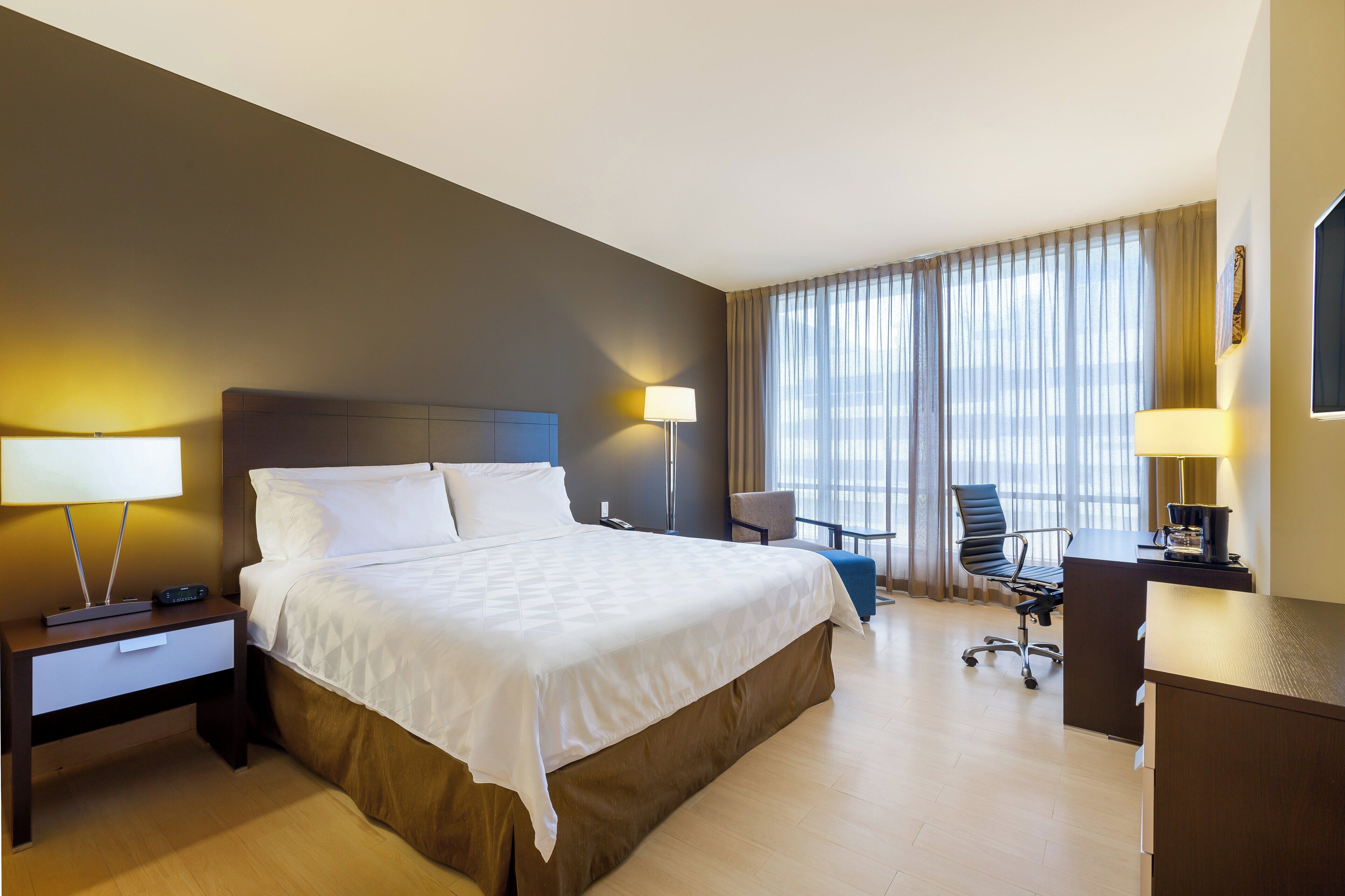 Photo - Holiday Inn Panama Distrito Financiero by IHG