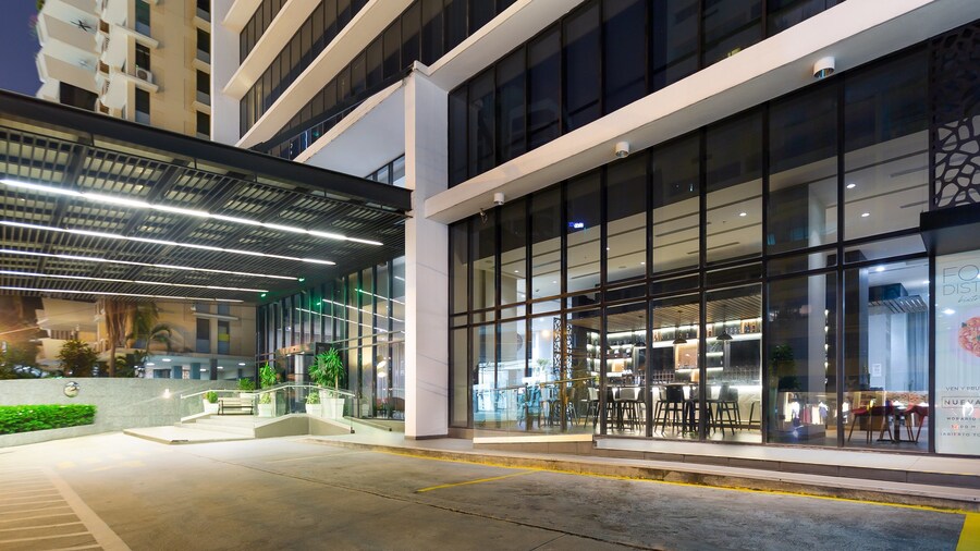 Holiday Inn Panama Distrito Financiero by IHG
