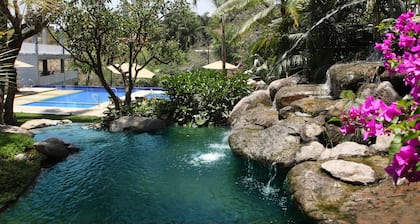 Holiday Inn Express Hotel & Suites Cuernavaca by IHG