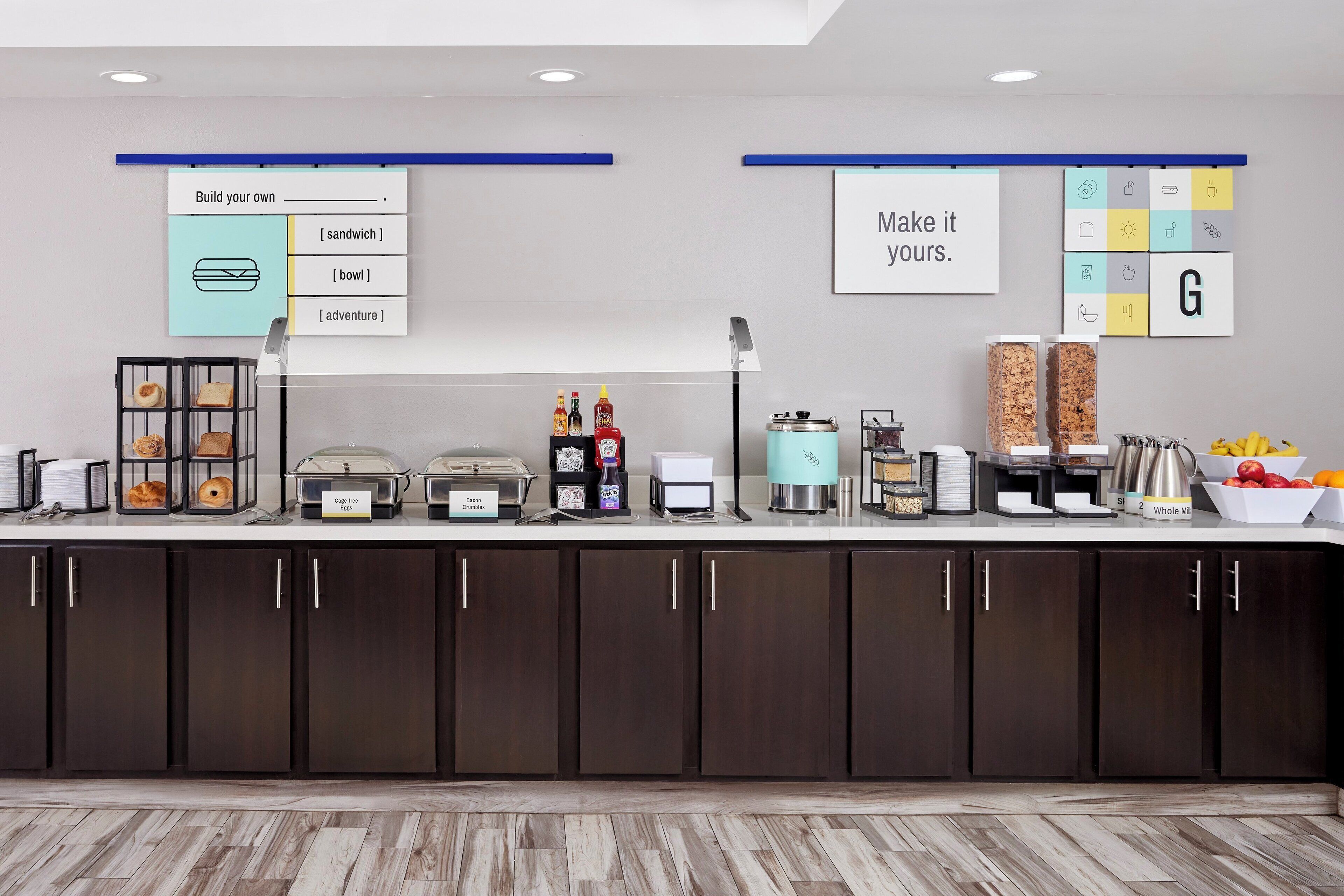 free daily continental breakfast