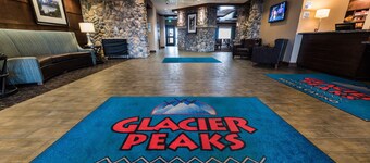 Glacier Peaks Hotel