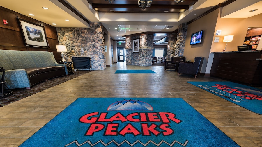 Glacier Peaks Hotel