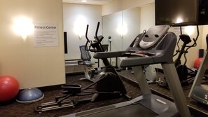 Fitness facility - Glacier Peaks Hotel (Browning)