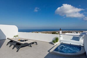 View from property - Anamnesis City Spa Hotel (Santorini)