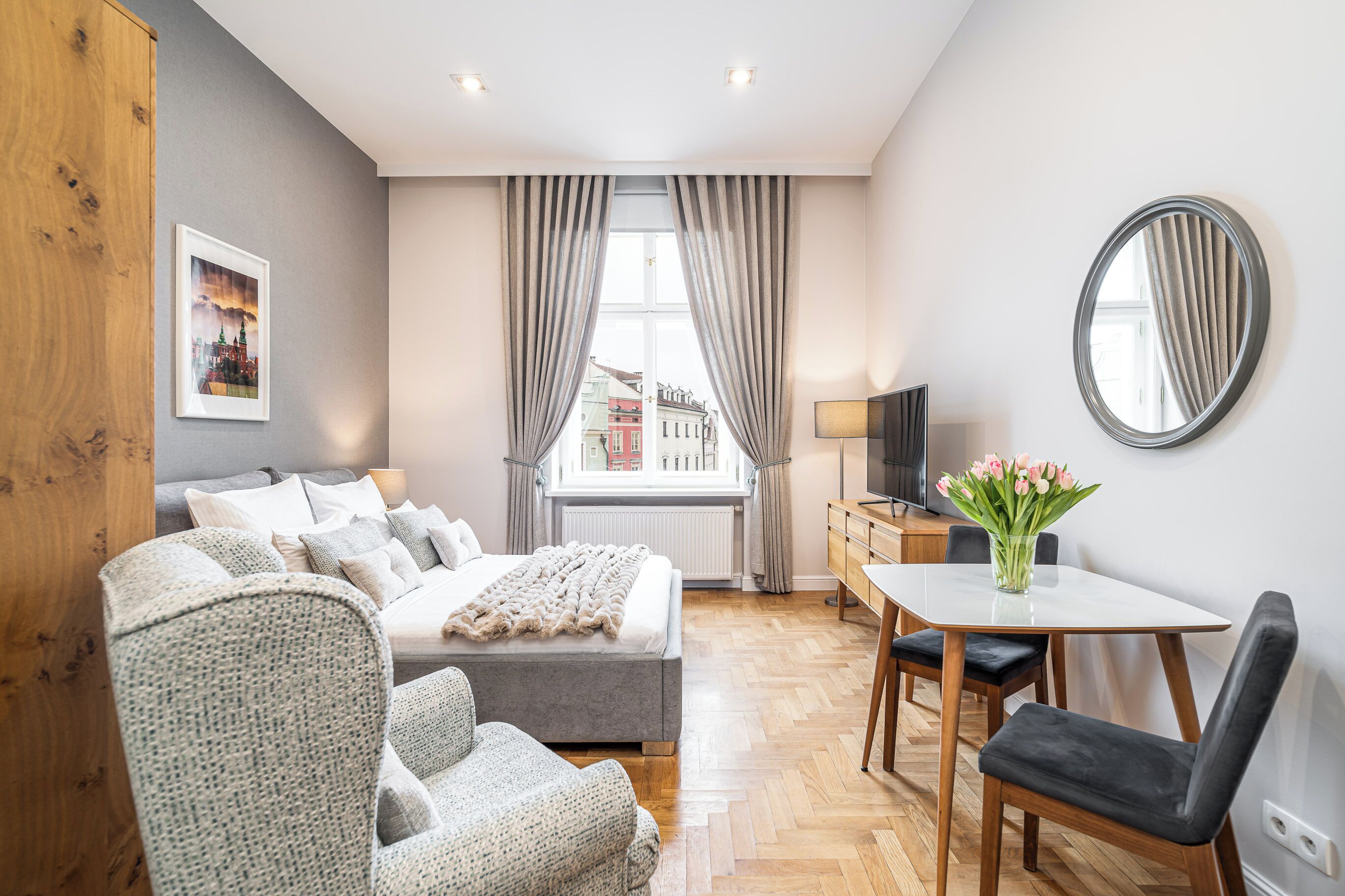 Superior Double Room (Main Square)