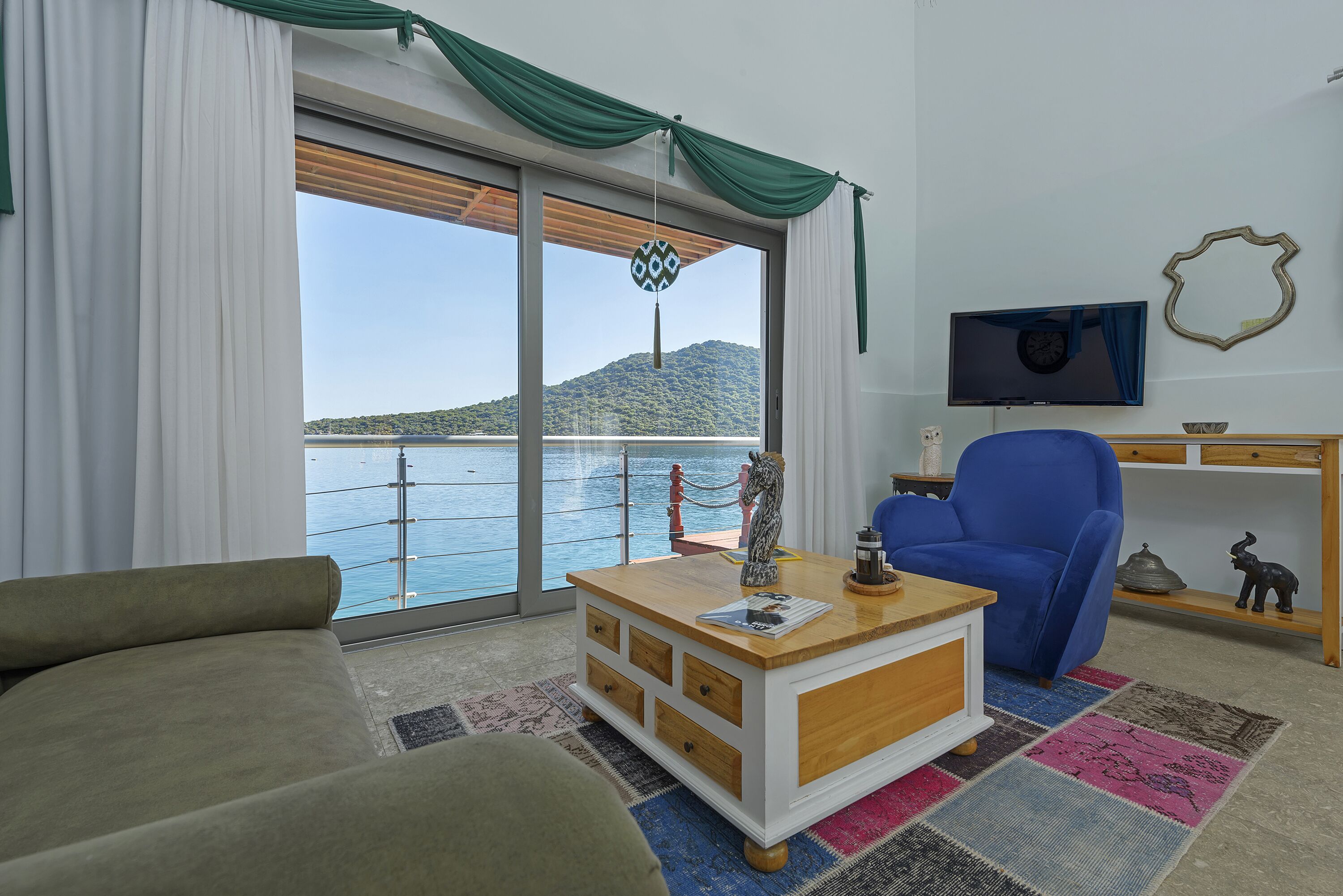 deluxe room, jetted tub, sea view | view from room
