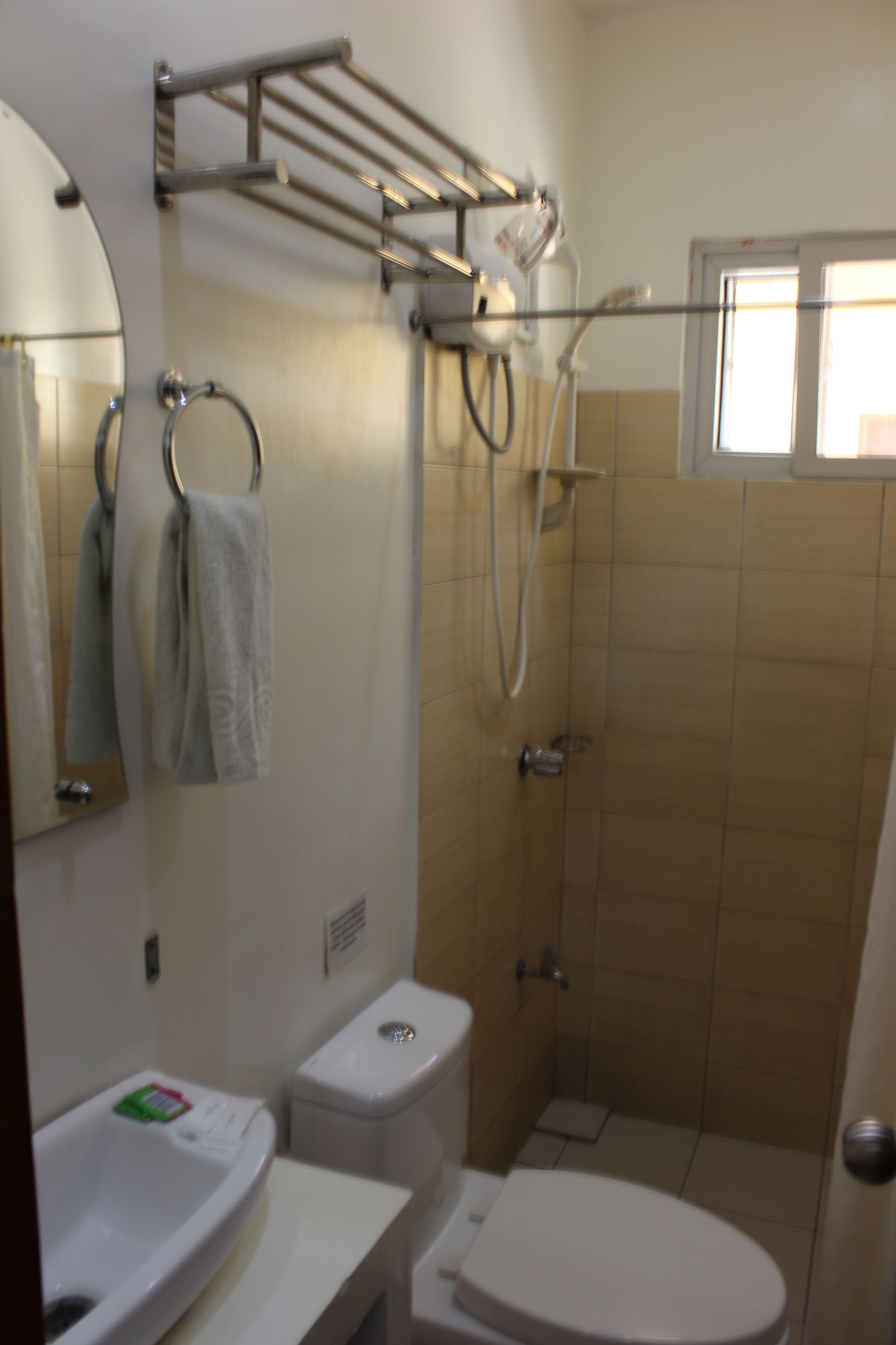 shower, free toiletries, hair dryer, slippers