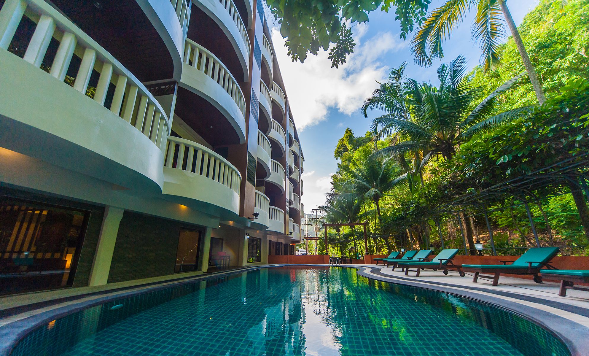 Outdoor pool, a natural pool, open open 24 hours, sun loungers