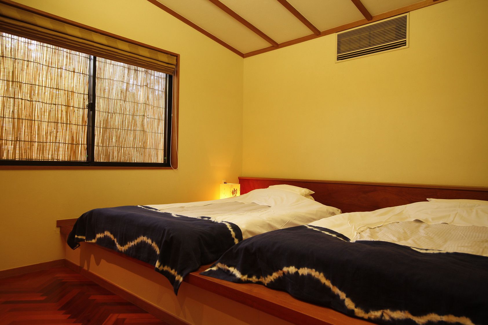 in-room safe, free wifi