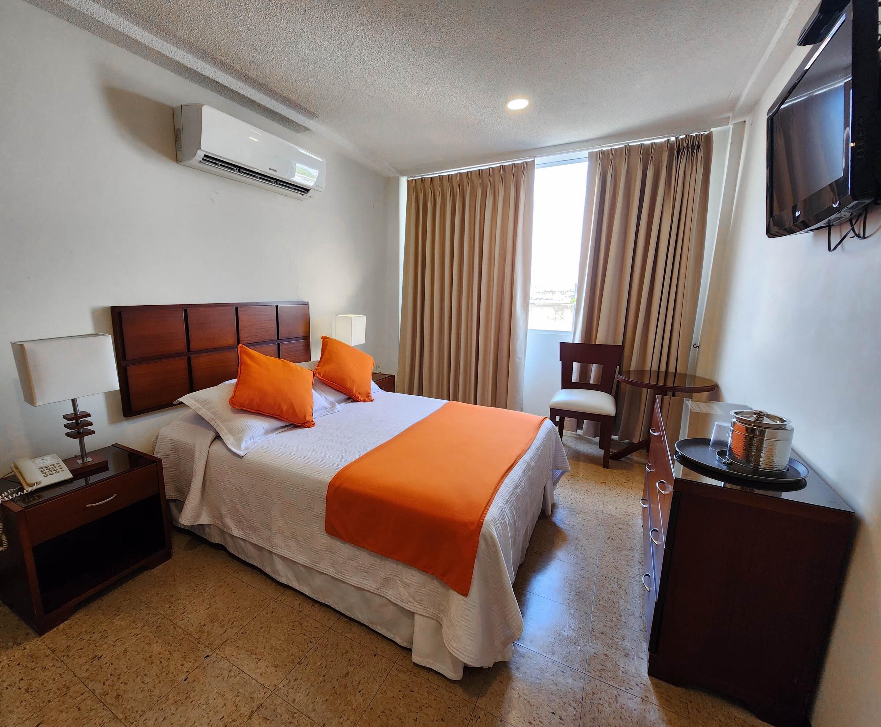 Premium bedding, bed sheets