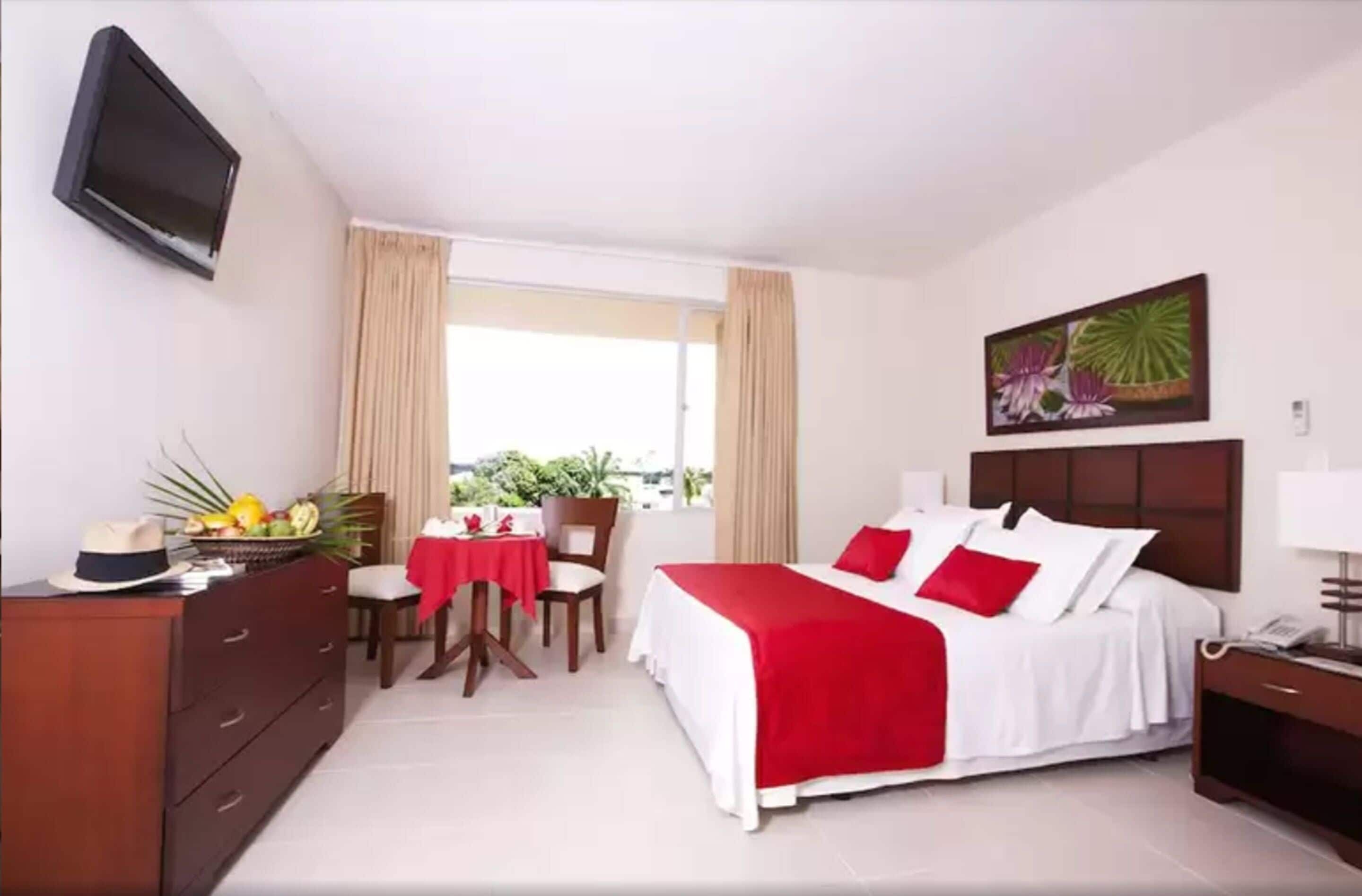 Premium bedding, bed sheets