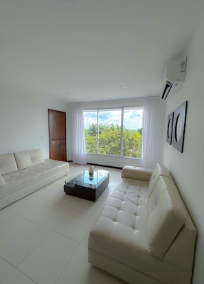 Presidential Studio Suite, Jetted Tub | View from room