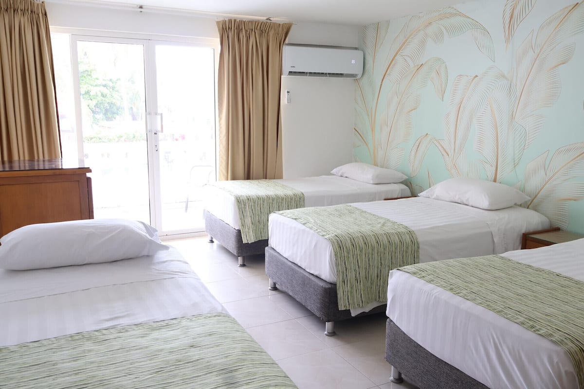 Literie de qualité supérieure, coffres-forts dans les chambres