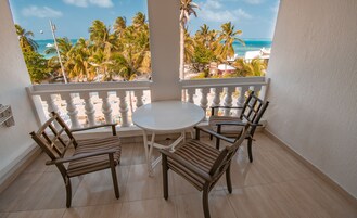 Premium bedding, in-room safe, individually furnished, desk