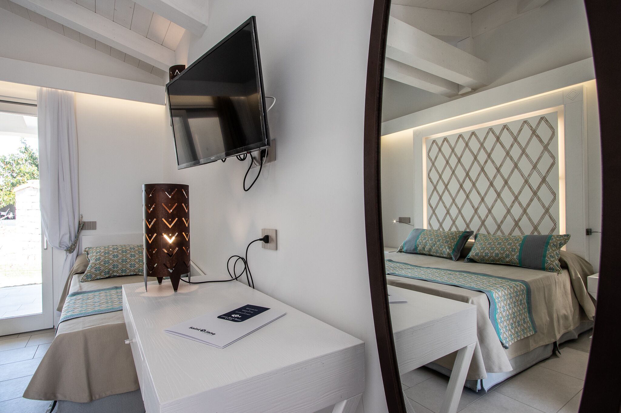 1 bedroom, in-room safe, desk, blackout curtains