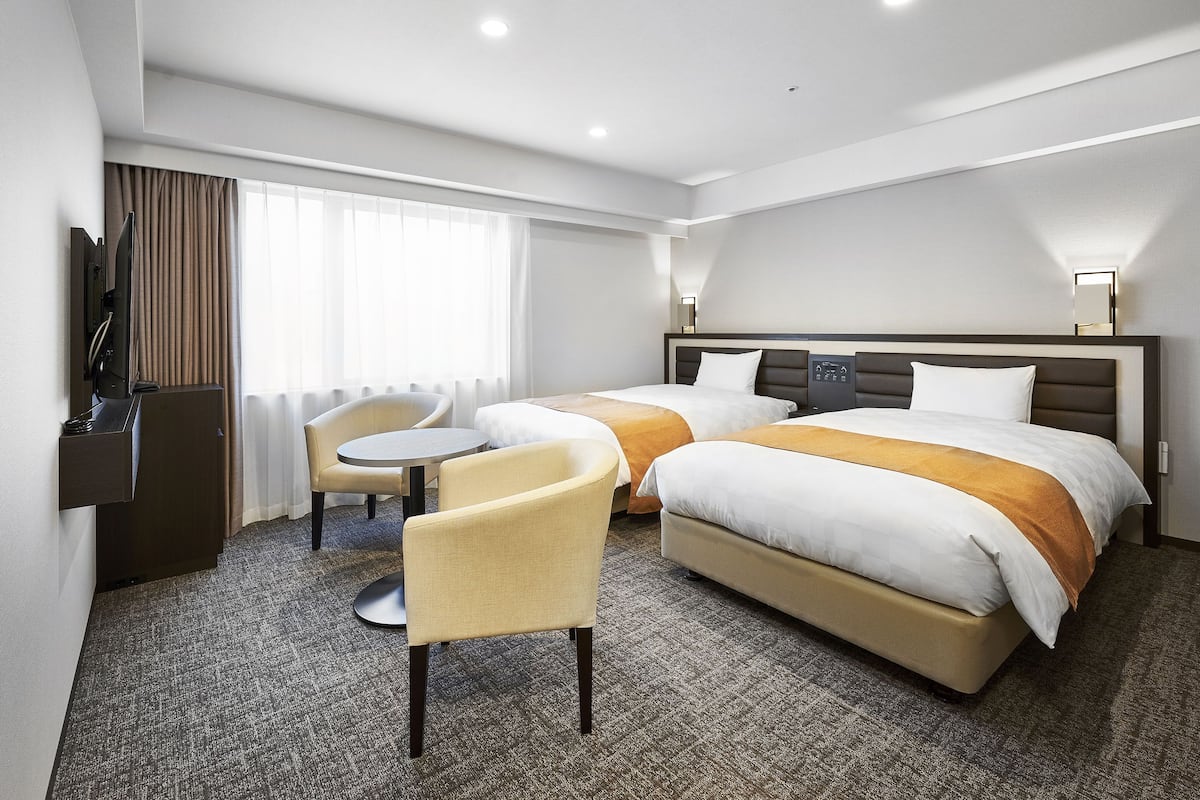 Desk, blackout curtains, free WiFi, bed sheets