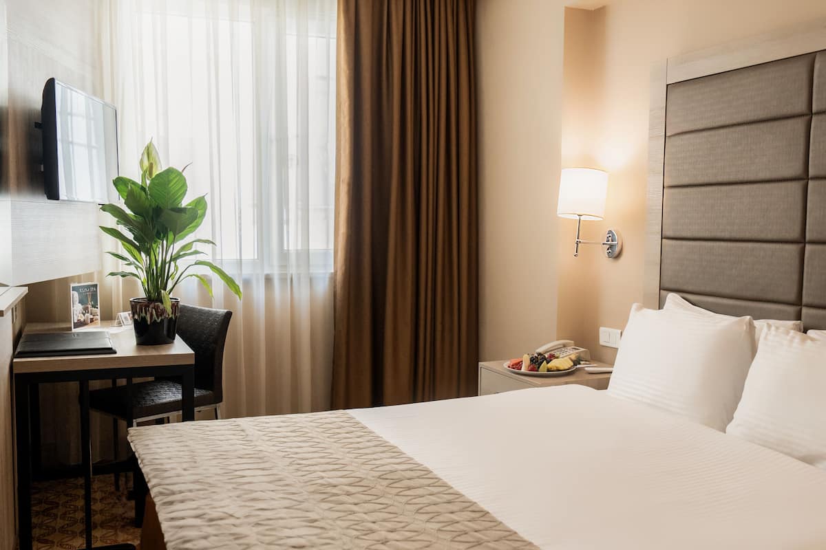 1 habitación, ropa de cama hipoalergénica y minibar