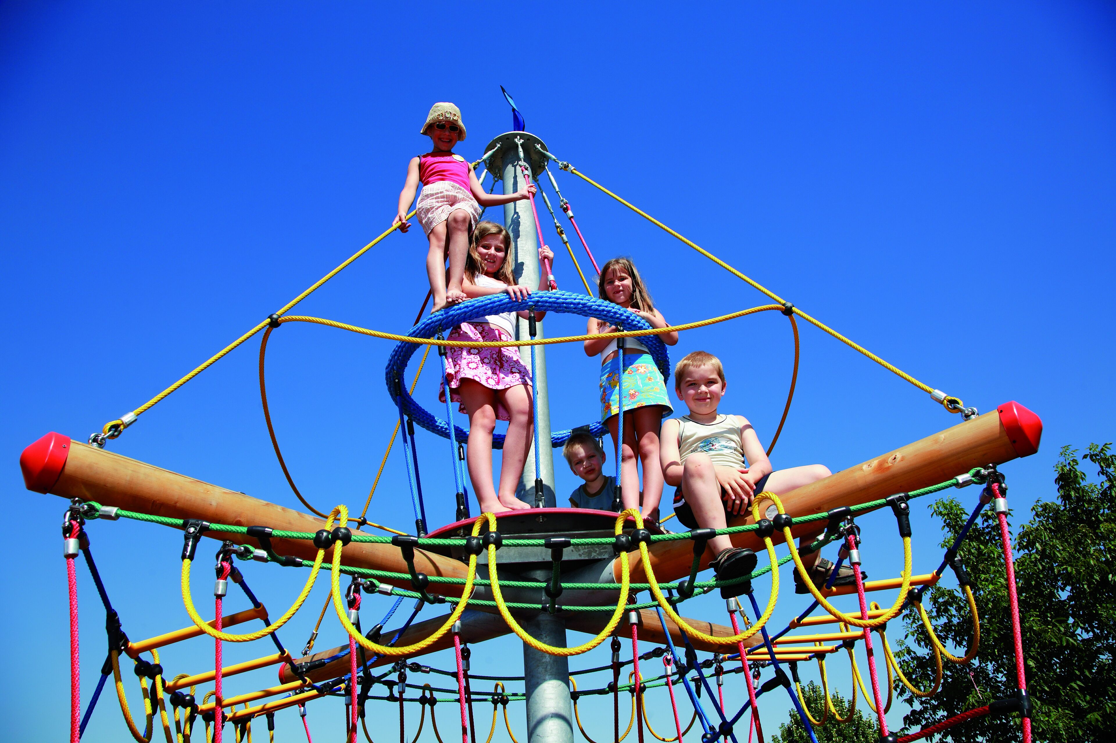 children’s play area – outdoor