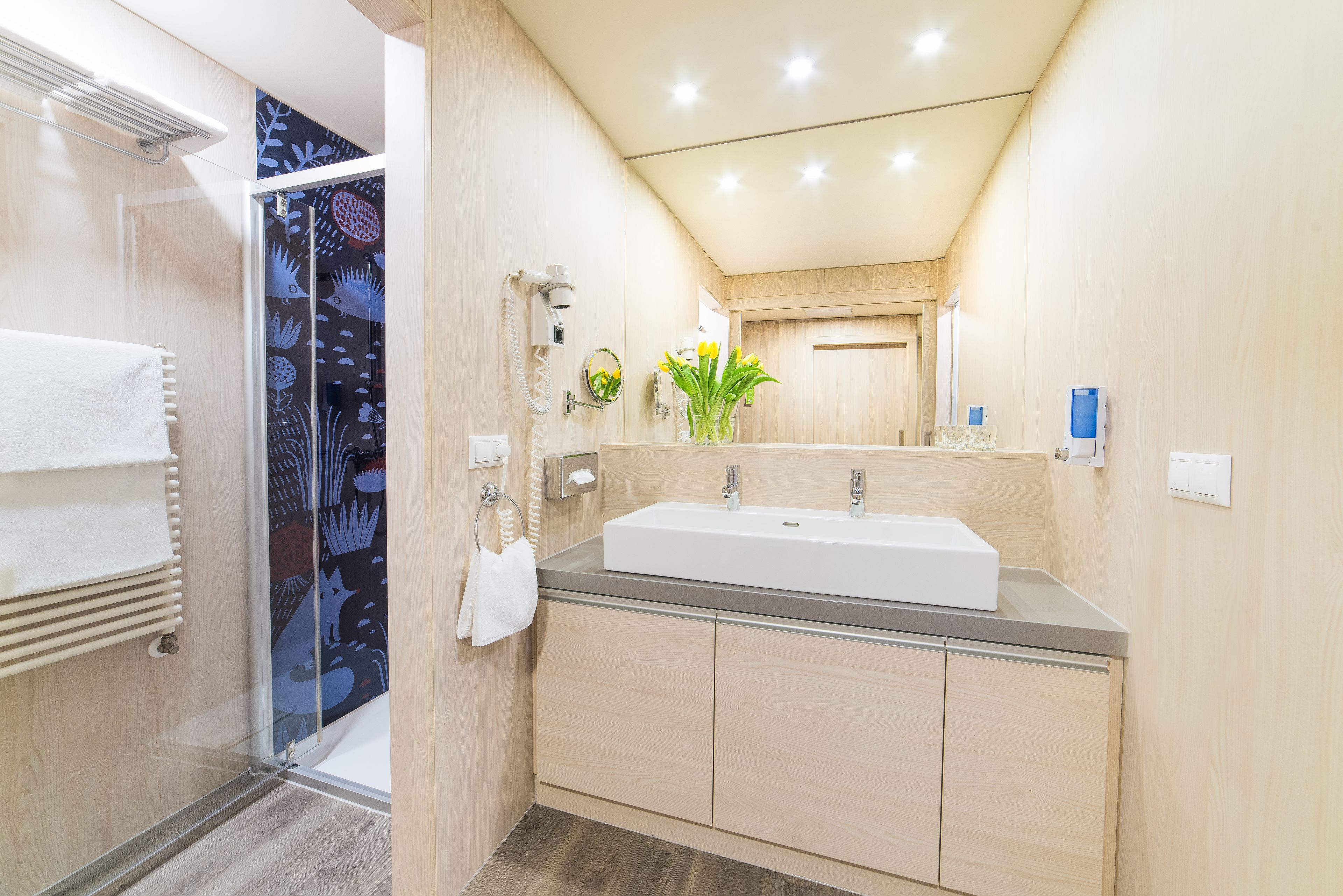 family room, 2 bedrooms | bathroom | hair dryer, bathrobes, towels