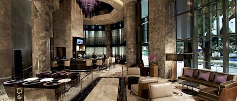 2 bars/lounges, lobby lounge, rooftop bar