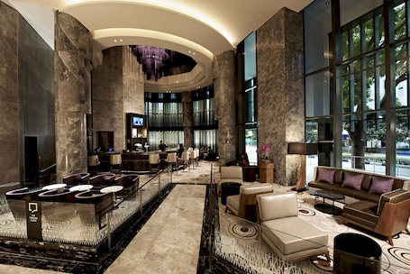2 bars/lounges, lobby lounge, rooftop bar