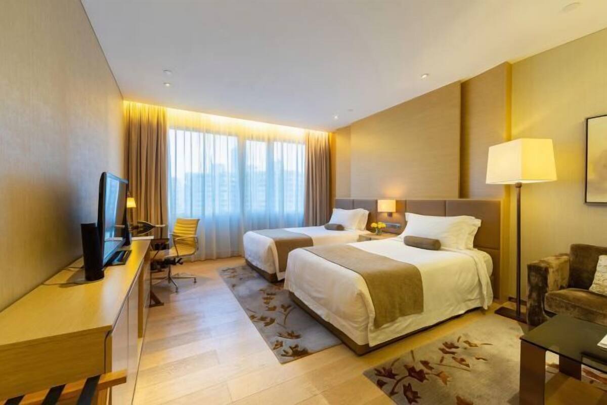 In-room safe, desk, soundproofing, iron/ironing board