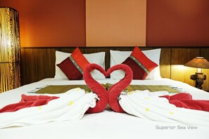 In-room safe, desk, rollaway beds, free WiFi - Ananda Lanta Resort (Ko Lanta)