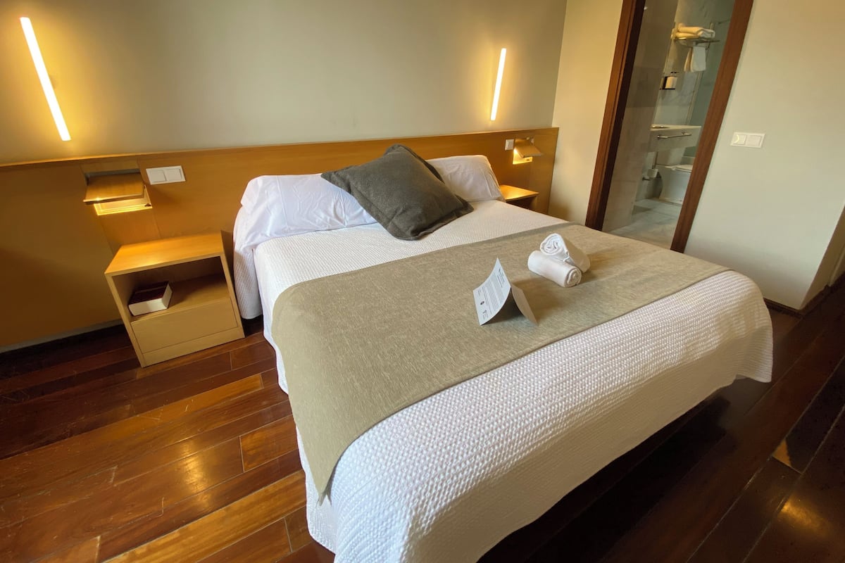 Standard Double Room | Desk, blackout drapes, soundproofing, free WiFi