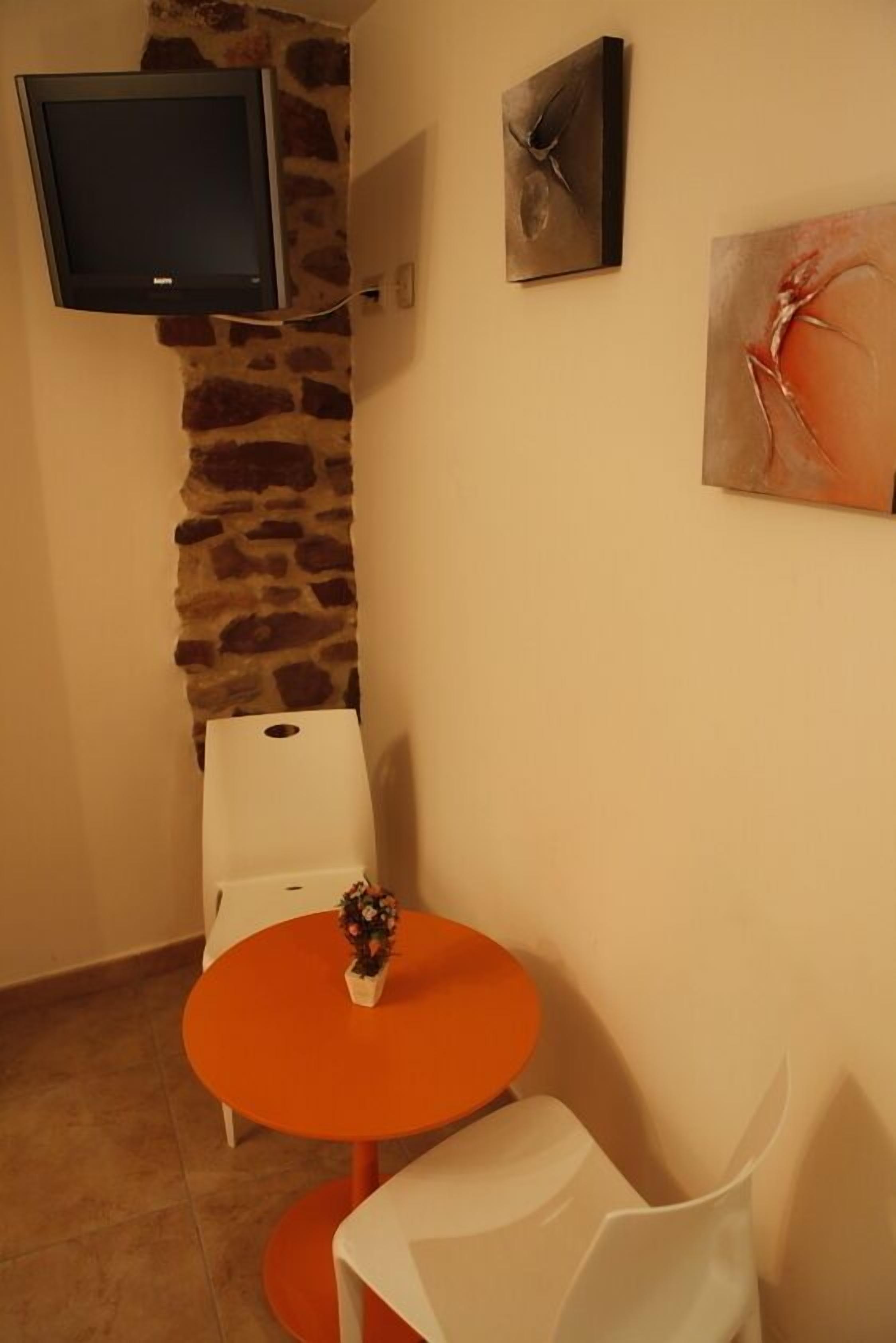 in-room safe, desk, iron/ironing board, cots/infant beds