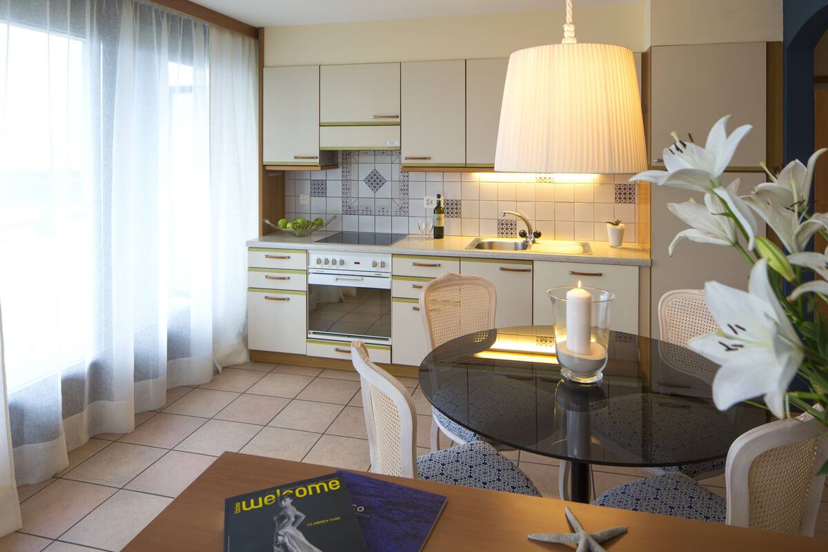 In-room dining