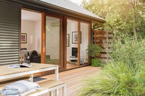 Suite Deluxe | Planxa i posts de planxar, wifi gratuïta i roba de llit 