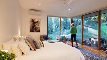 Kamar | Setrika/meja setrika, Wi-Fi gratis, dan seprai linen