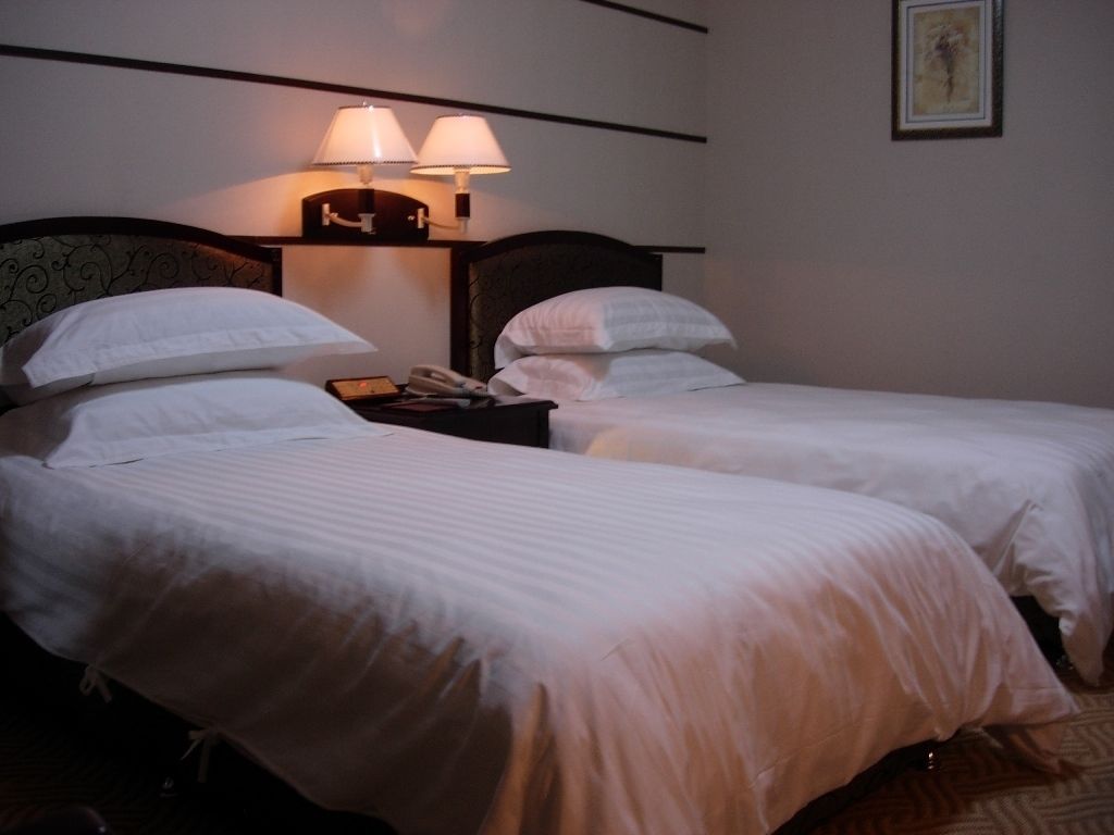 minibar, in-room safe, desk, blackout curtains