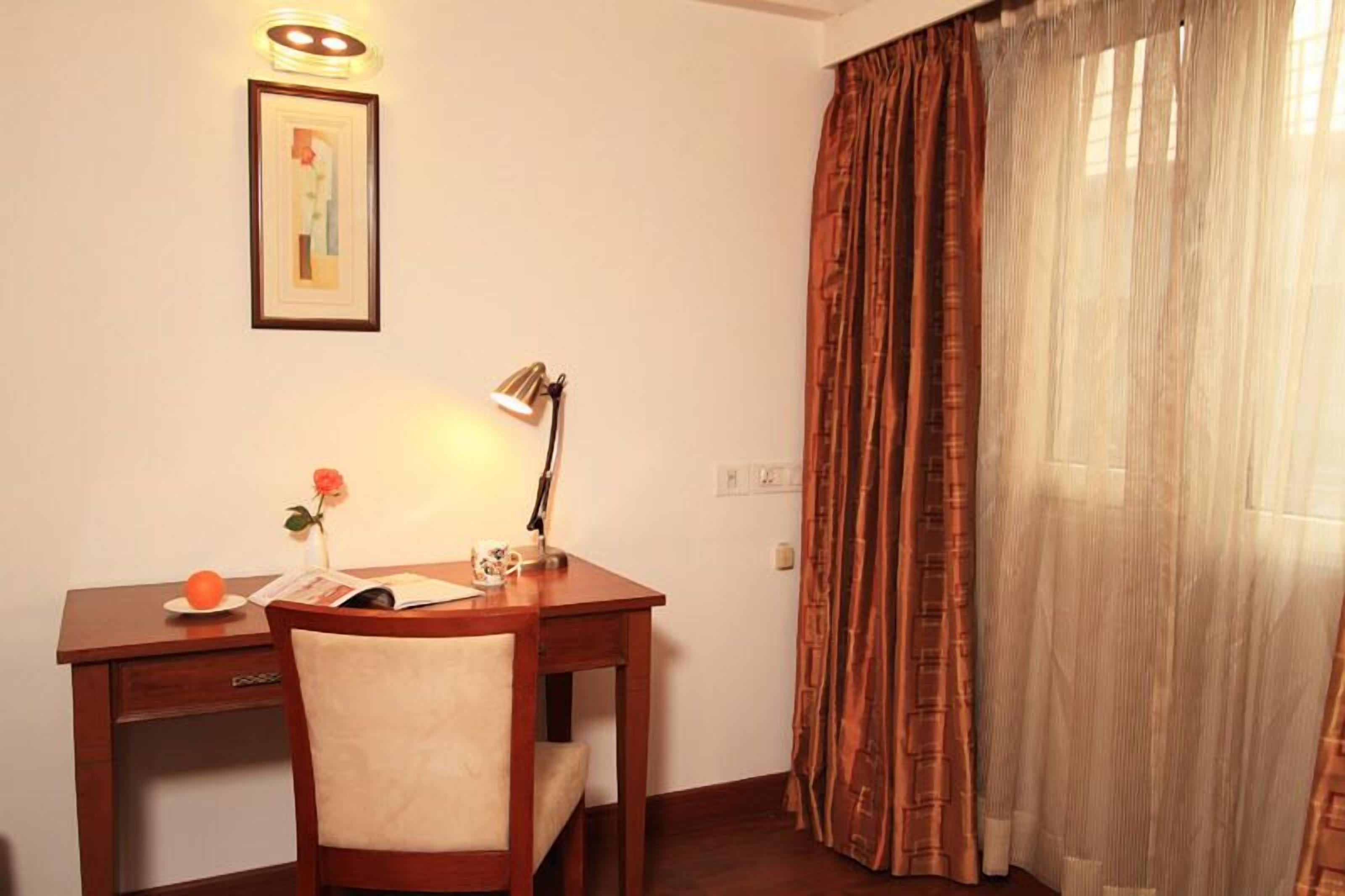 Classic Room | In-room business centre
