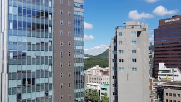 Vue depuis lâhĂ©bergement
