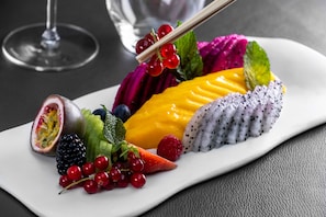 Dining - Buddha-Bar Hotel Paris (Paris)