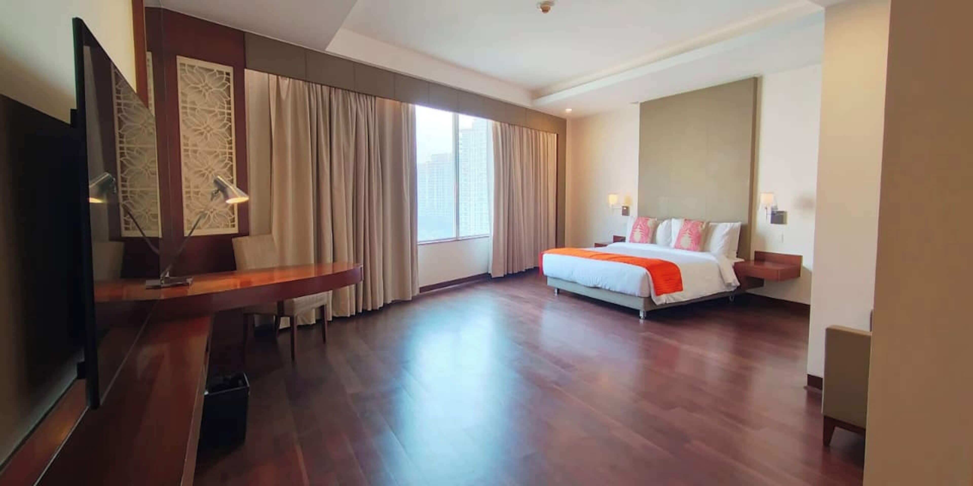 Suite Elite | Ropa de cama de alta calidad y caja de seguridad en la habitación 