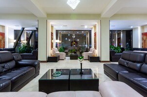 ロビー応接スペース