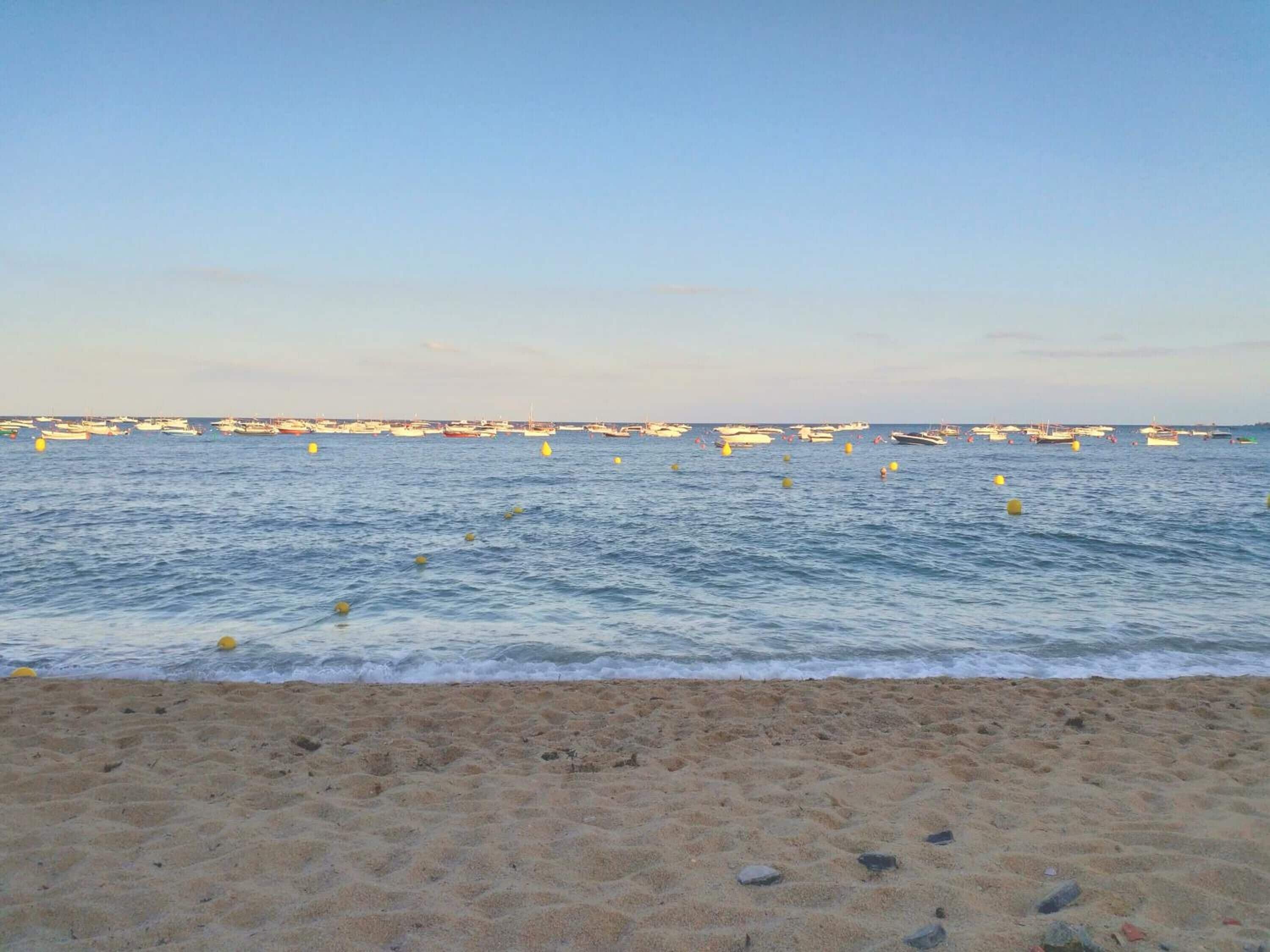 ชายหาด