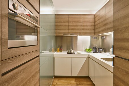 Pan Pacific Serviced Suites Beach Road, Singapore - Image 20