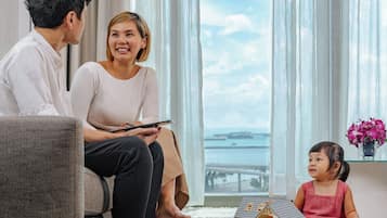 Két bảo mật tại phòng, bàn, màn/rèm cản sáng, phòng cách âm