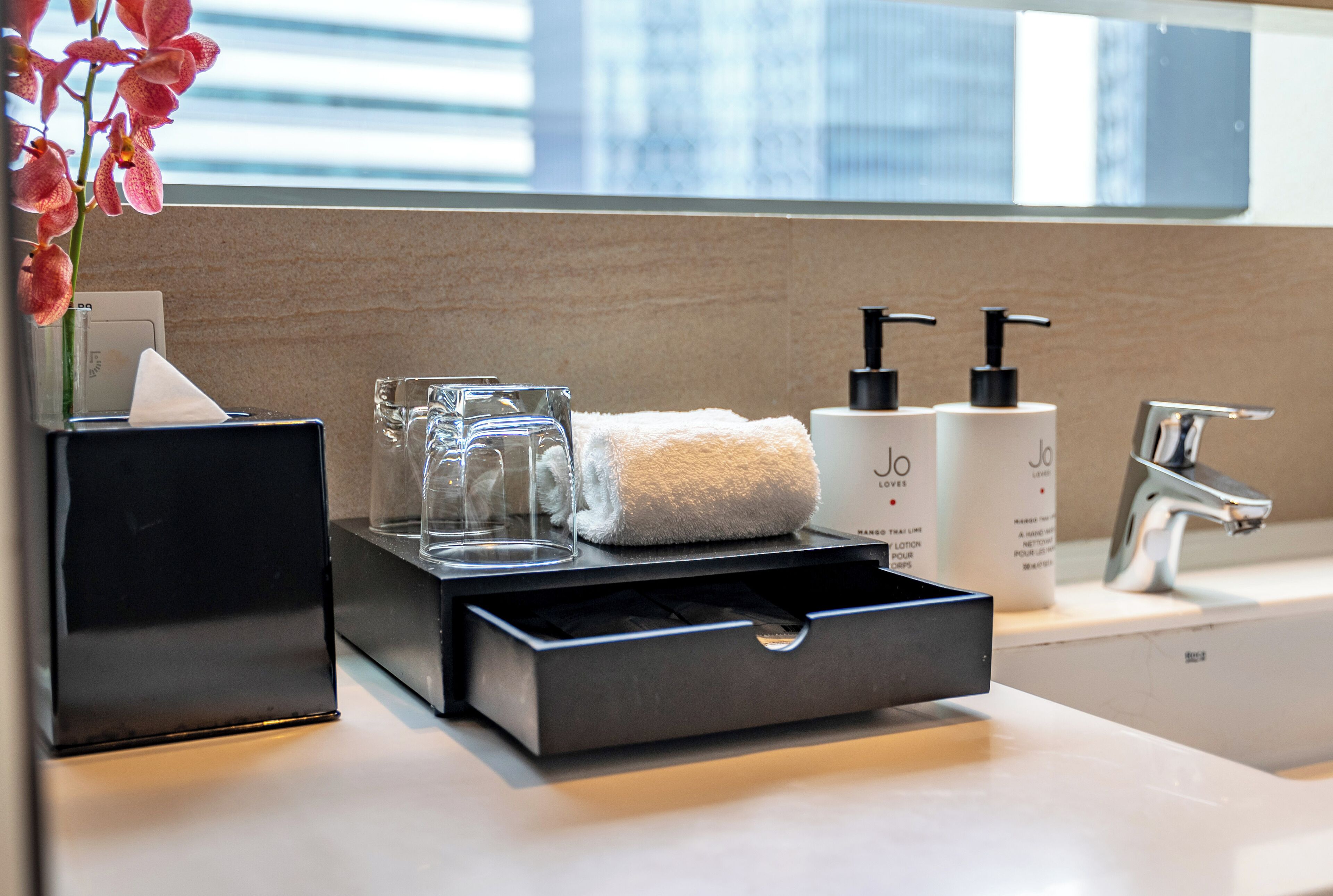 2 Bedroom, Premium | Bathroom | Shower, free toiletries, hair dryer, bathrobes