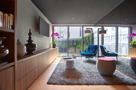 Pan Pacific Serviced Suites Beach Road, Singapore - Image 18