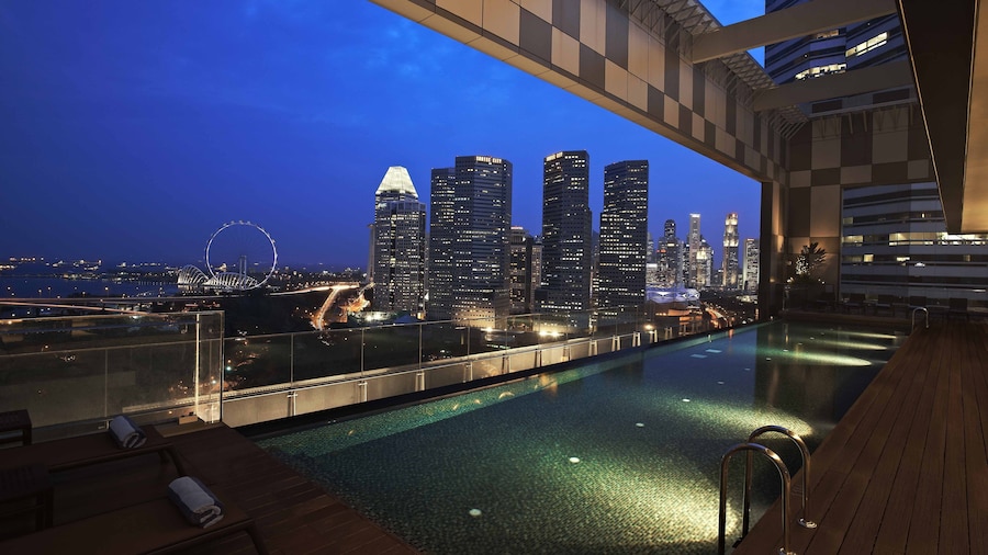 Pan Pacific Serviced Suites Beach Road, Singapore