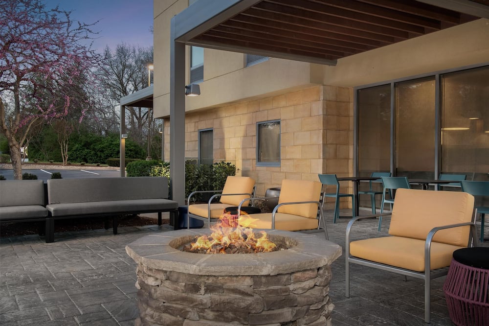 Home2 Suites by Hilton Nashville-Airport