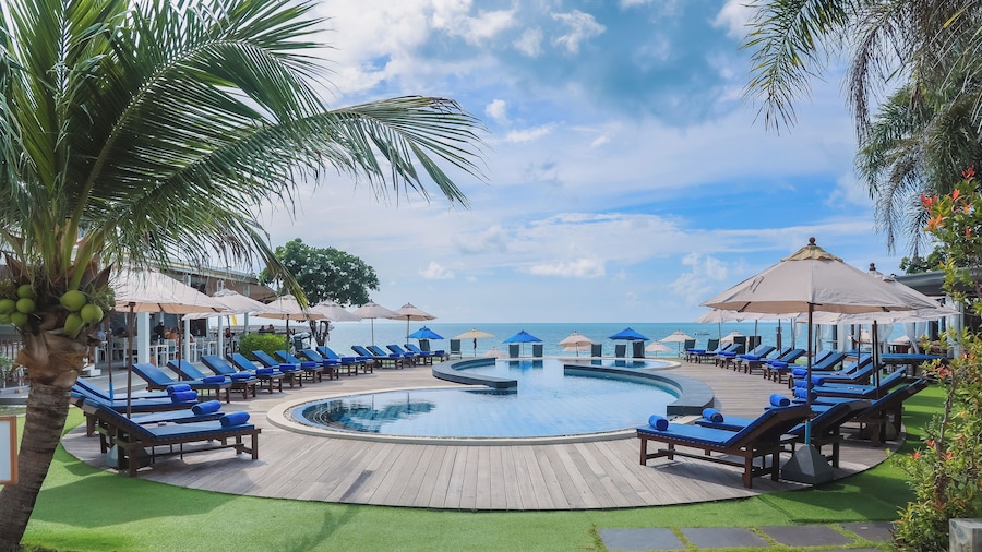 KC Beach Club & Pool Villas